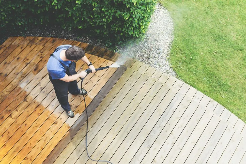 Professional pressure washing service in Mason County, WA