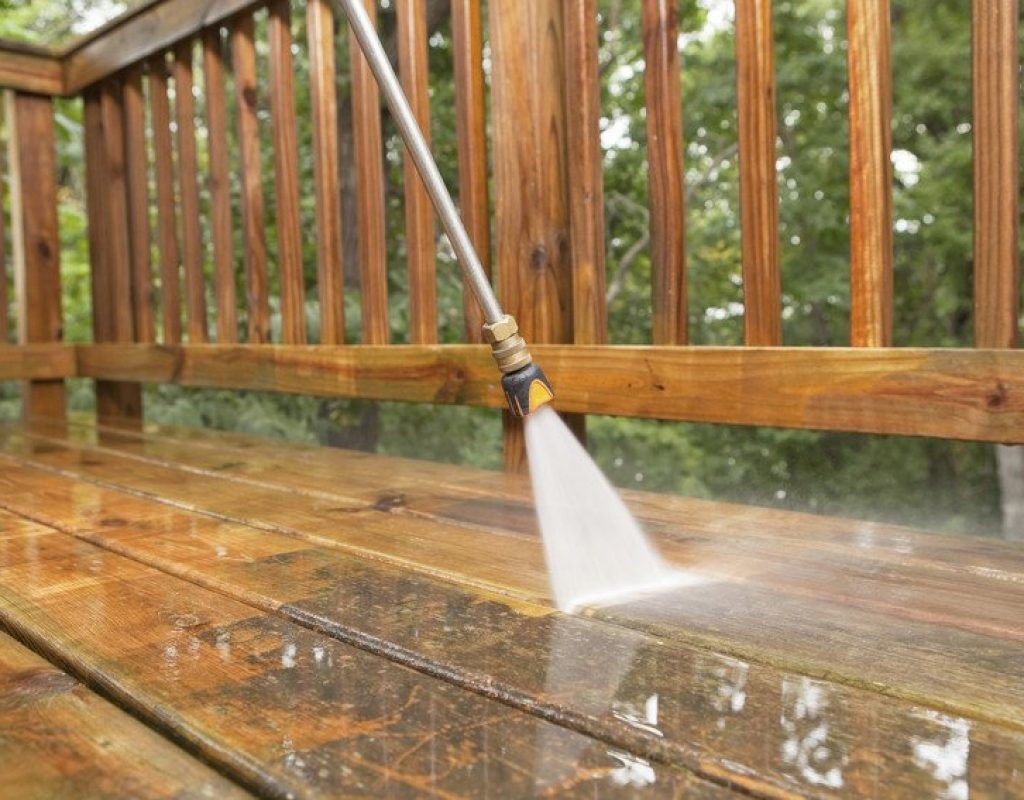 Professional pressure washing service in Mason County, WA